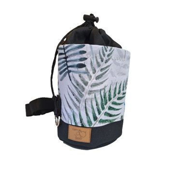   Zöld Páfrány mintás jutalomfalat tartó - Vízlepergető, FluffyDog 