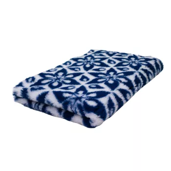   VetBed DryBed – Csúszásmentes kisállatfekhely – Virágos fehér és tengerészkék 75x100cm
