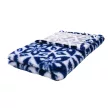 VetBed DryBed – Csúszásmentes kisállatfekhely – Virágos fehér és tengerészkék 75x100cm